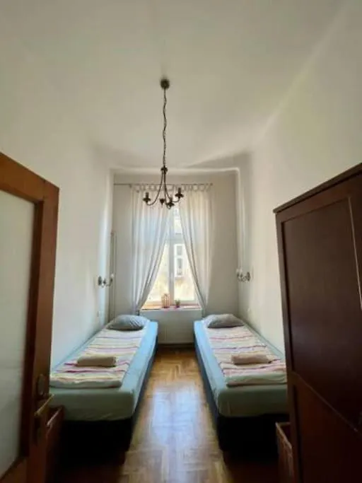 קרקוב Old Town - Plac Szczepanski 2
